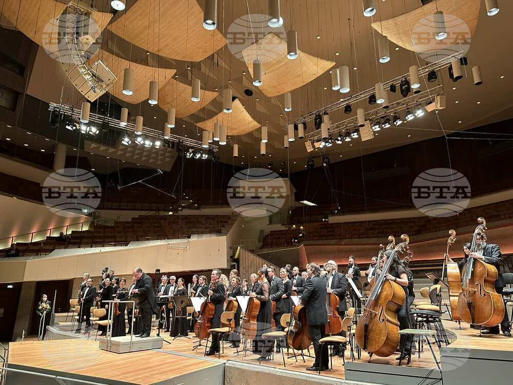 Sofia Philharmonic Performs for First Time in Grand Hall of Berlin Philharmonic