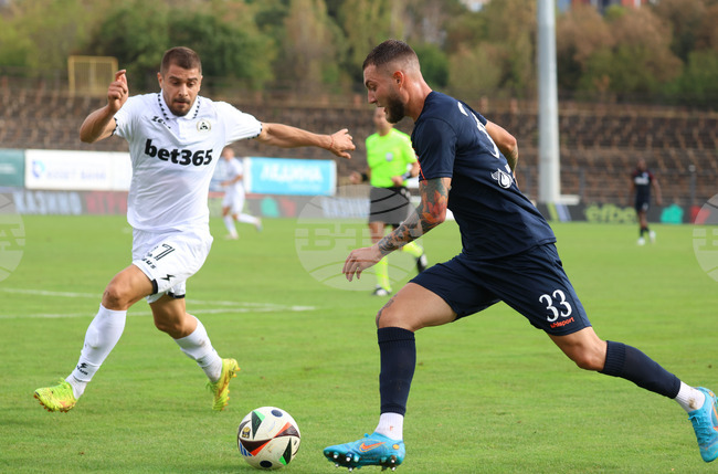 Футбол - Славия - Арда (Кърджали)