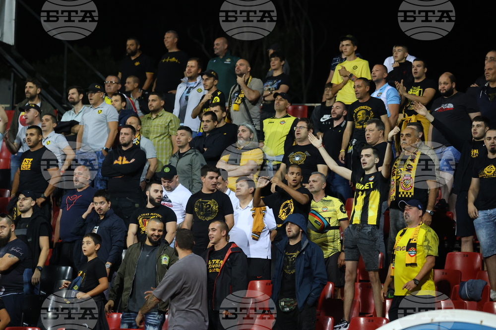 Футбол - ЦСКА-София - Ботев (Пловдив)