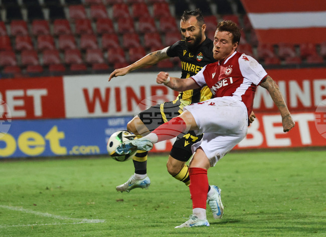 Тобиас Хайнц не тренира с ЦСКА, Илиан Илиев и Християн Петров се завърнаха