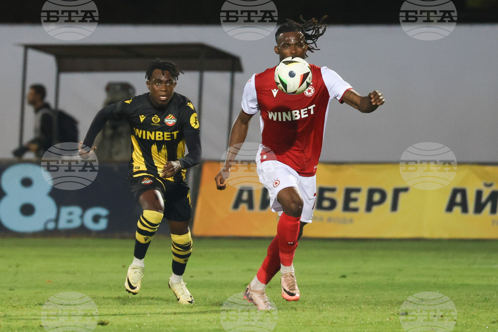 Футбол - ЦСКА-София - Ботев (Пловдив)