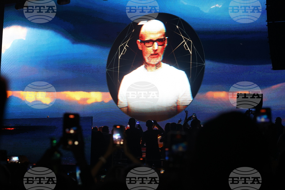 Армин ван Бюрен - концерт