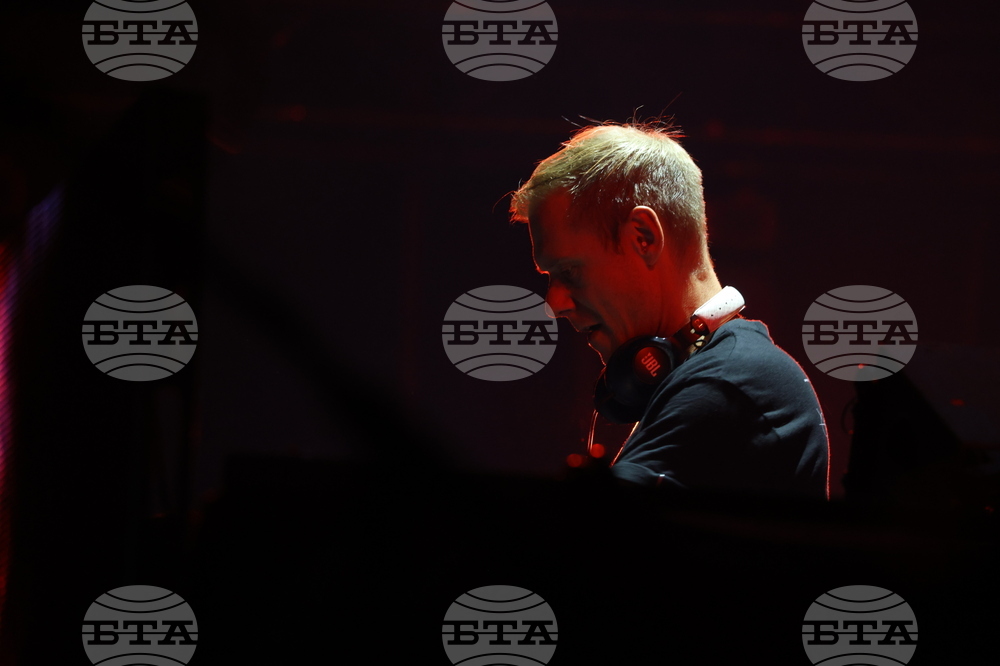 Армин ван Бюрен - концерт