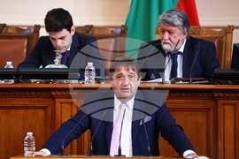 Парламент - извънредно заседание - Иван Шишков