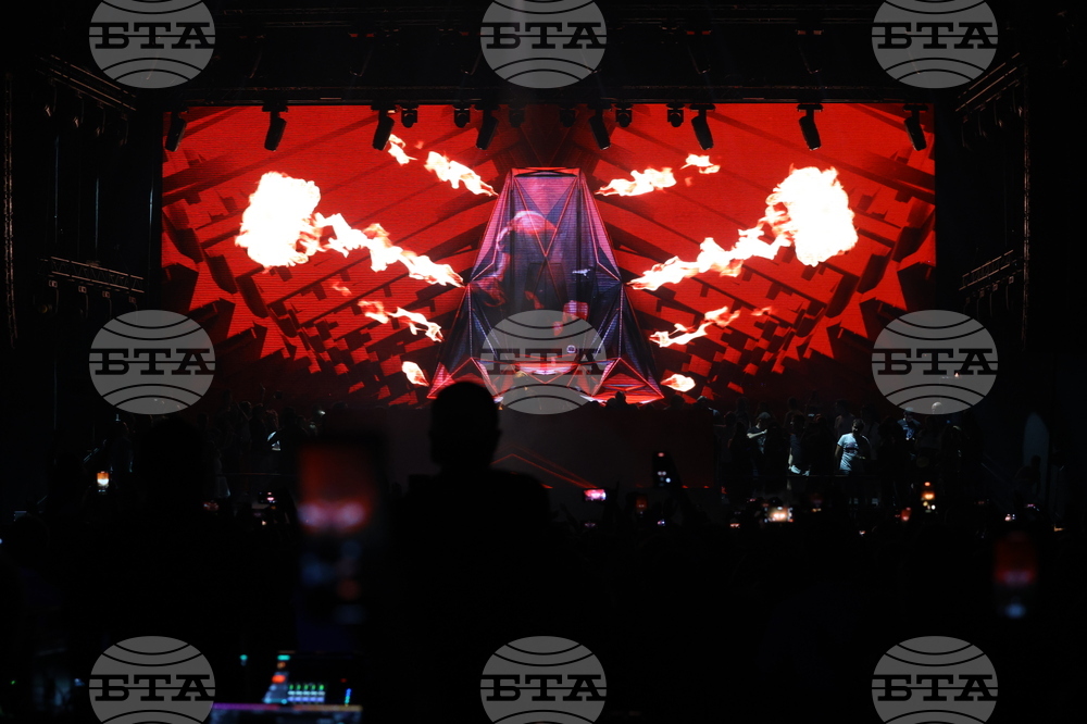 Армин ван Бюрен - концерт