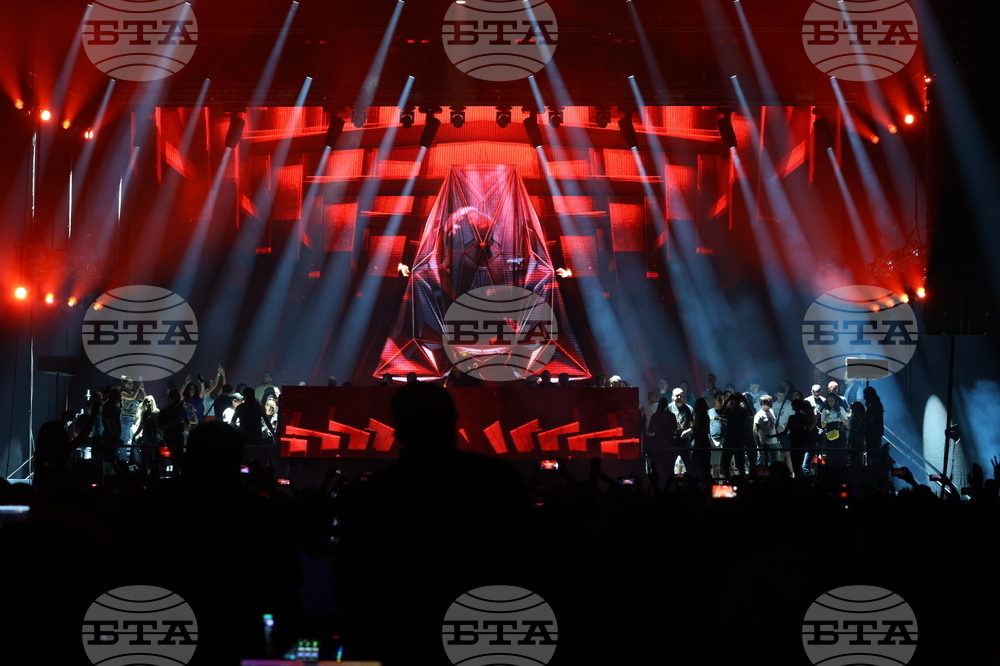 Армин ван Бюрен - концерт