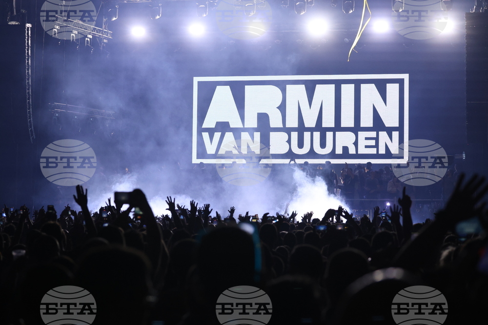 Армин ван Бюрен - концерт