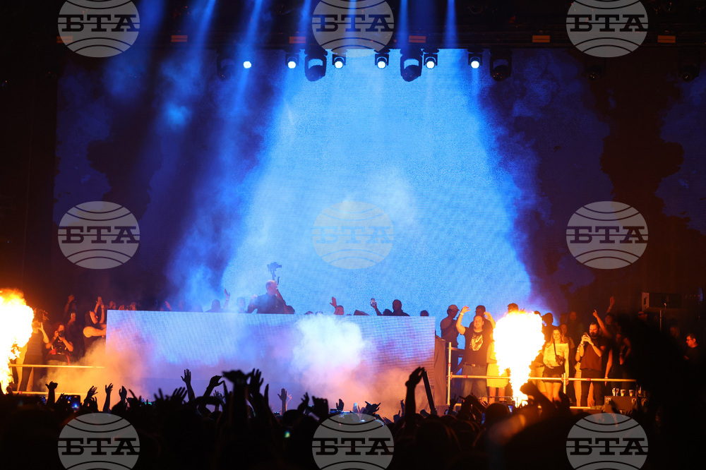 Армин ван Бюрен - концерт