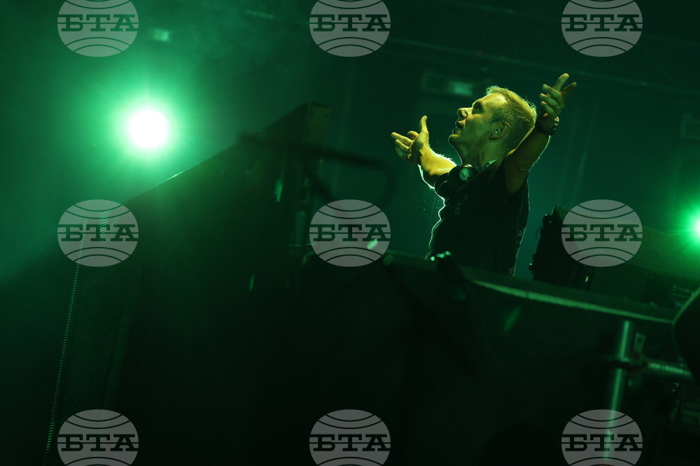 Армин ван Бюрен - концерт