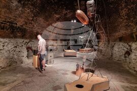 Варна - Мартиан Табаков - изложба „Преди музикалните инструменти“