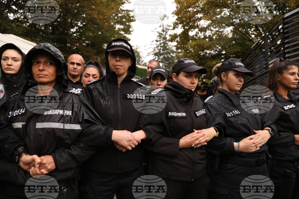 Квартал „Бояна“ - поддръжници на Ахмед Доган