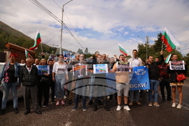 Квартал „Бояна“ - поддръжници на Ахмед Доган - "поход за демокрация"