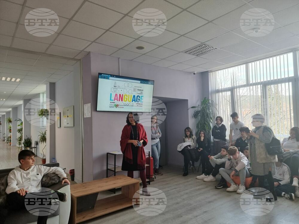Бивши възпитаници на старозагорската Профилирана природоматематическа гимназия „Гео Милев“ се обединиха в обща кауза