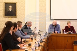 Парламент - Даниела Дашева - студентски съвети - среща