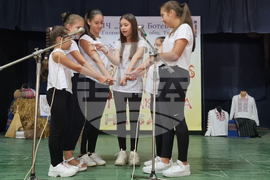 Село Голямо Соколово - празник - игри от детството на баба