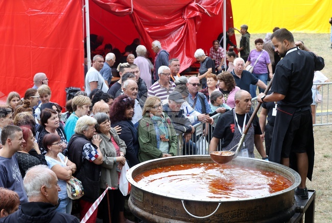 Село Панагюрски колонии - професионален празник на миньора