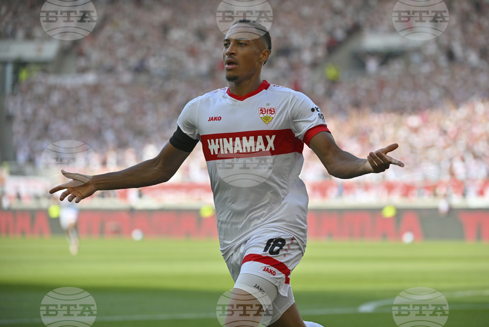 Щутгарт удължи договора на германския национал Джейми Левелинг