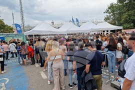 Концерт на Ед Шийран - фенове - пропускателен режим