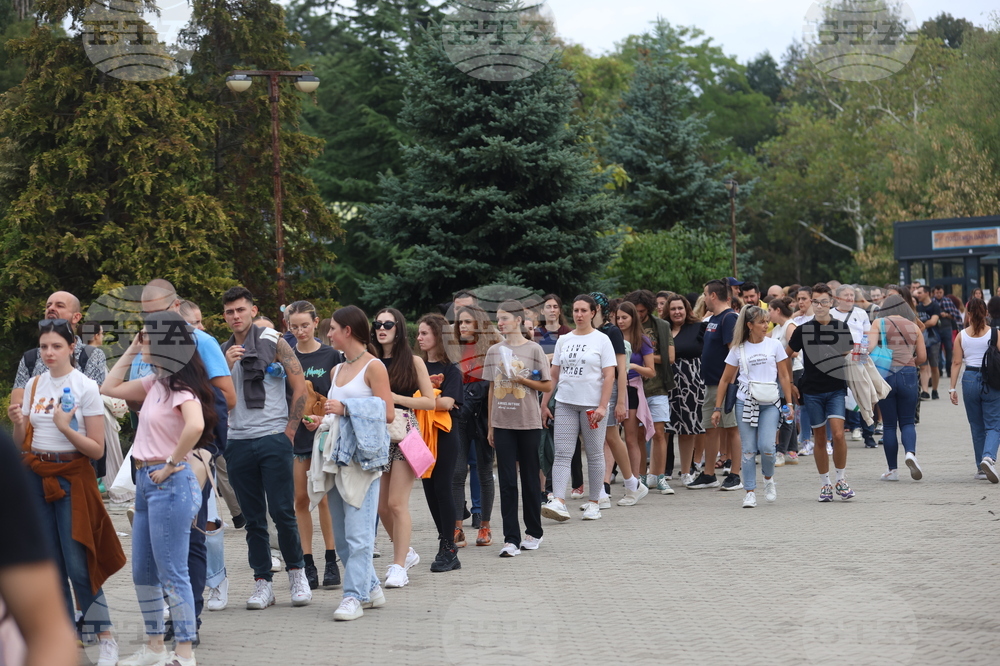 Концерт на Ед Шийран - фенове - пропускателен режим