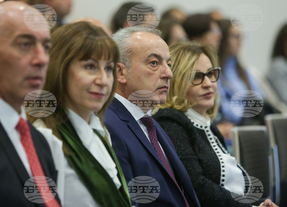Гълъб Донев - форум „Битката за талантите”