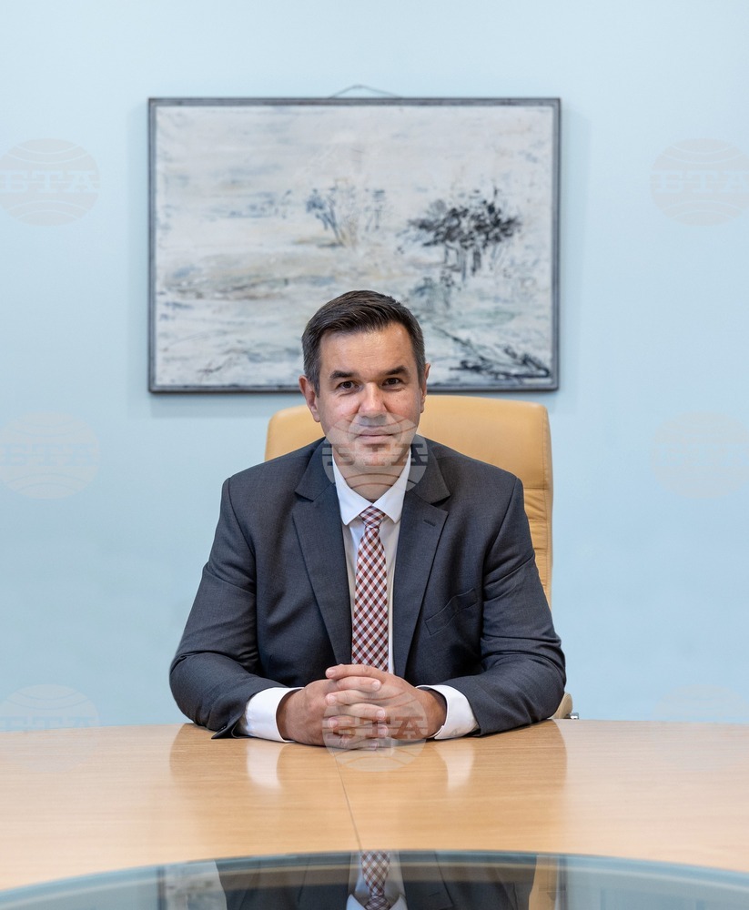 Economy Minister: French and Italian Companies Invested Nearly EUR 4 Bln in Bulgaria by End of 2021