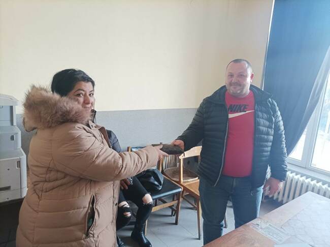 Шуменец предаде изгубено портмоне с 550 лева, 500 евро и лични документи