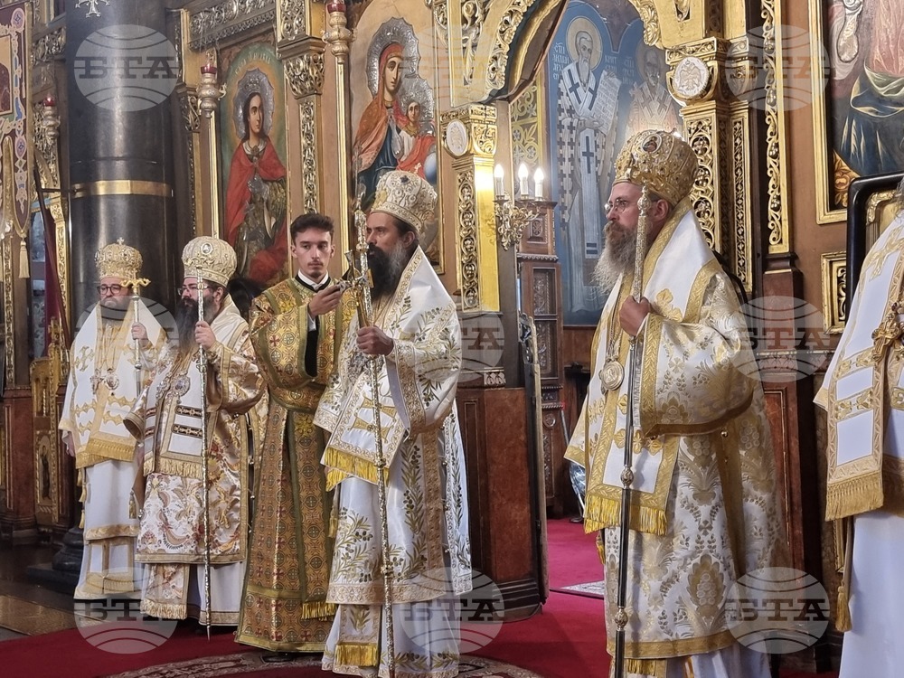 Патриарх Даниил отслужи празнична литургия за началото на Новата църковна година