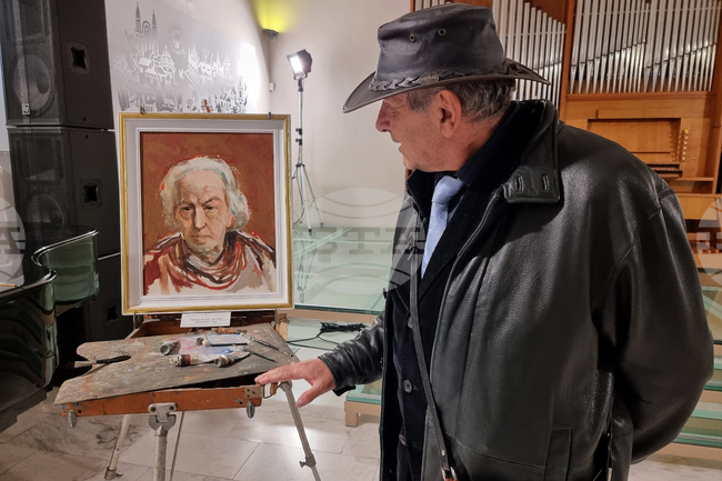 Ямбол - изложба - 90 години от рождението на Павел Бакалов