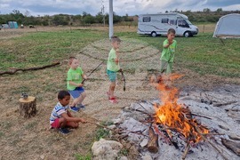 Ново село - Лагер на природоразузнавача