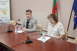 Хасково - областна администрация - консултации