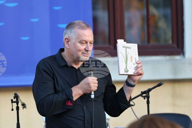 "Файненшъл таймс" представи "Градинарят и смъртта" на Георги Господинов сред най-добрите книги на седмицата