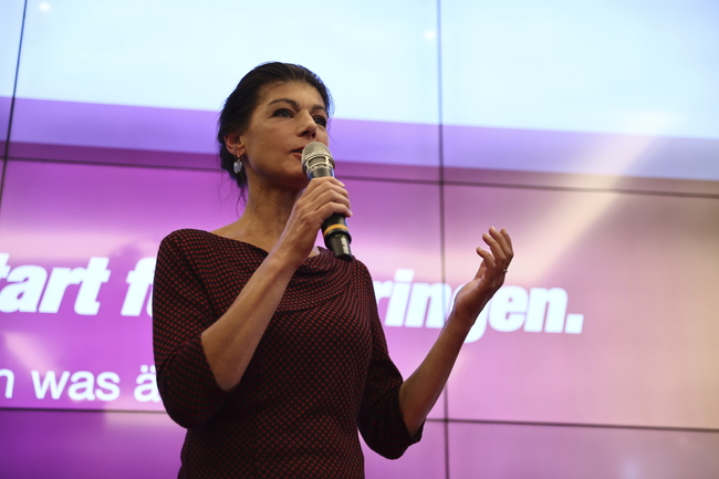 Лидерката на новата германска популистка партия Сара Вагенкнехт призова за разговори с Русия за прекратяване на войната в Украйна