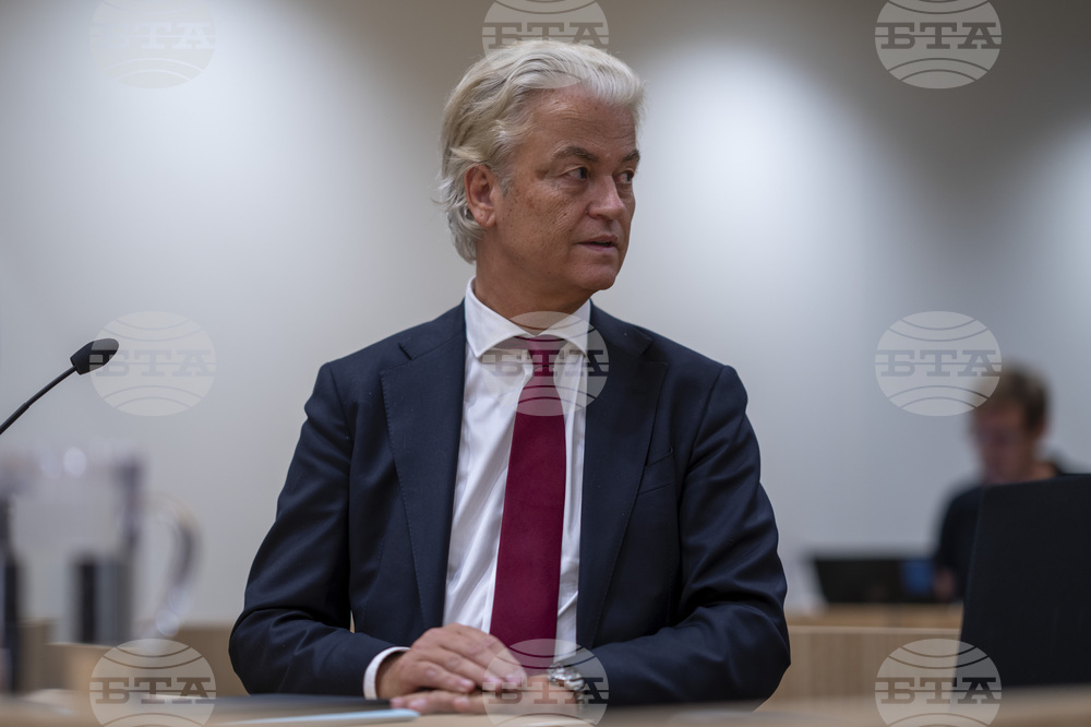 Нидерландският крайнодесен лидер Герт Вилдерс заплаши, че ще свали от власт управляващата коалиция