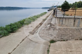 Лом - река Дунав - ниско ниво