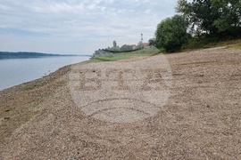 Лом - река Дунав - ниско ниво