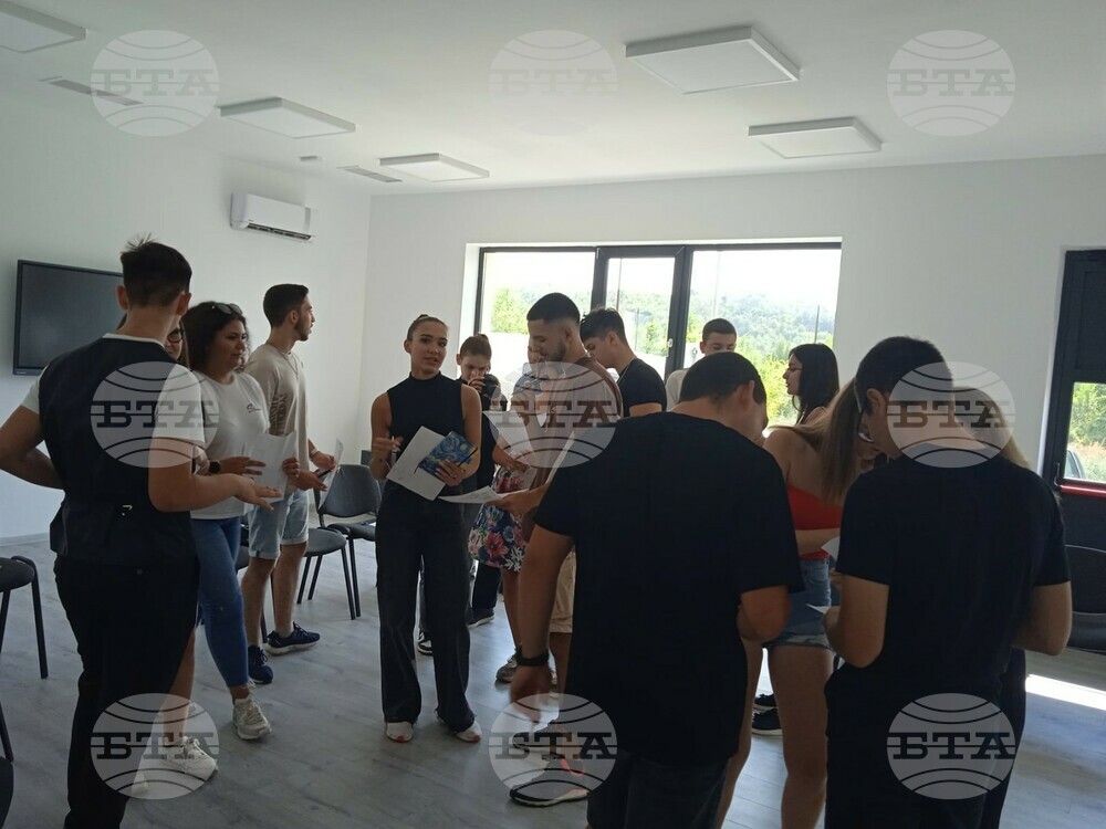 Възпитаници на Клуб „Млад оратор“ – Стара Загора обучаваха младежи от Монтана
