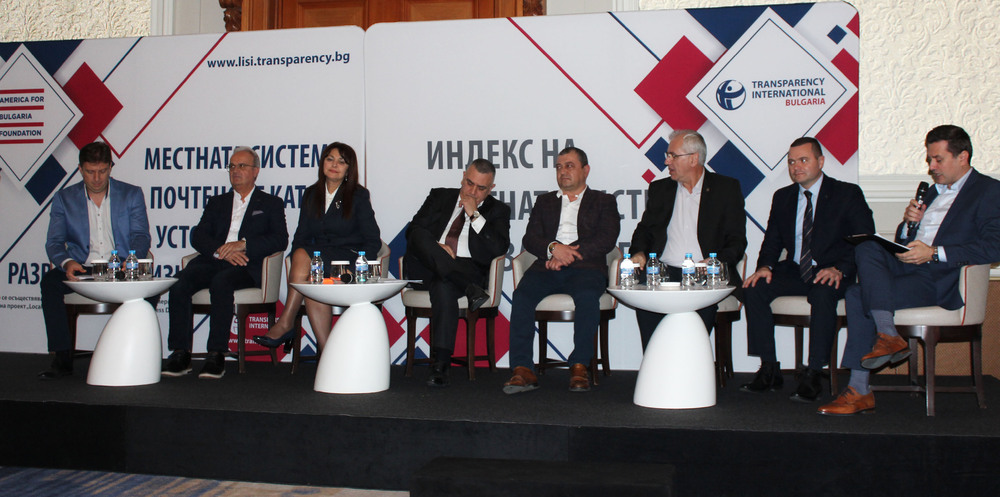 НАПОС-РБ: Бургаският парламент е първи в страната с награда „Добри практики за цялостна отчетност на Общински съвет – Бургас“