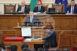 Парламент - проектокабинет - заседание - Андрей Гюров