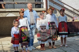 Село Горно Церовене - архитект Стефан Стефанов - паметна плоча - откриване