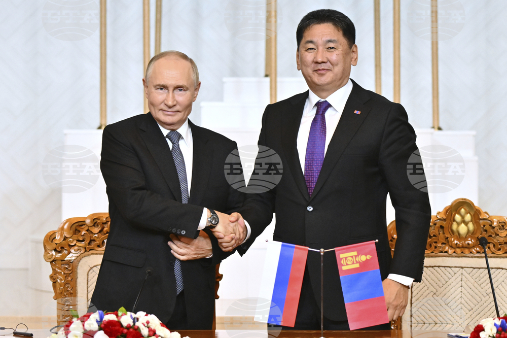Путин обсъди на среща с президента на Монголия в Улан Батор задълбочаване на икономическите връзки, енергийното и транспортно сътрудничество