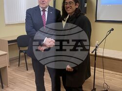 Снимка: Асоциация на прокурорите в България - Главният прокурор Иван Гешев по време на среща с ученици от 11-и и 12-и клас от  Земеделската професионална гимназия в гр. Сандански.