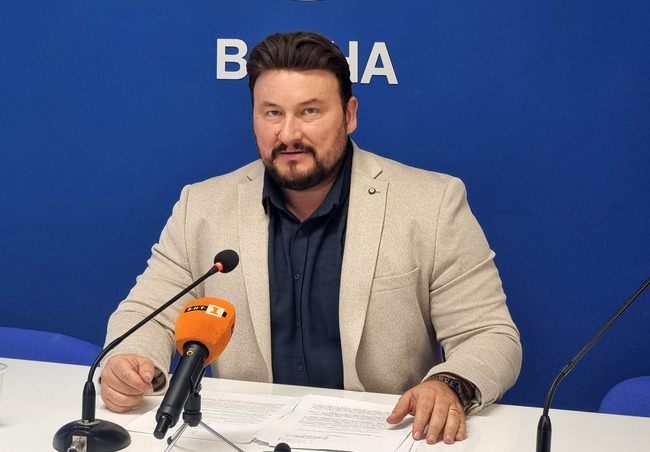 Пресконференция на адв. Светлозар Николов, част от ръководството на Адвокатска колегия Варна