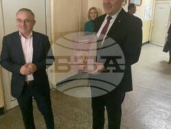 Снимка: Асоциация на прокурорите в България - Главният прокурор Иван Гешев по време на среща с ученици от 11-и и 12-и клас от  Земеделската професионална гимназия в гр. Сандански.