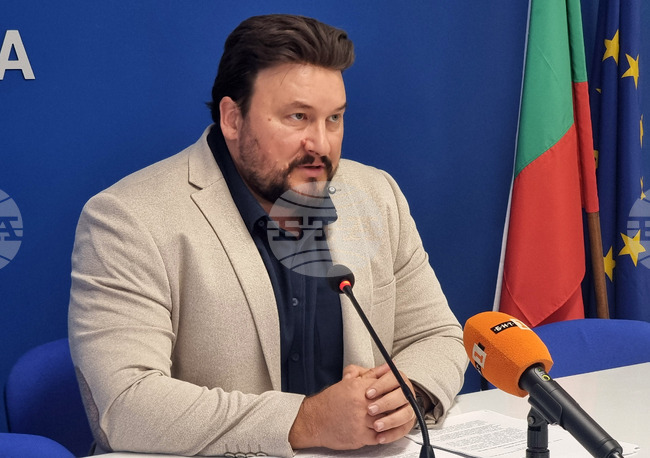 Национален пресклуб на БТА Варна - адвокат Светлозар Николов - пресконференция