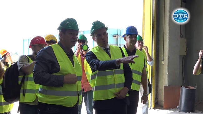 С подписването на новите договори за оползотворяване на РДФ депонирането на отпадъци в завода ще падне под 10%, съобщи кметът Васил Терзиев