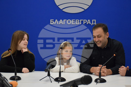 Национален пресклуб на БТА Благоевград - театрална школа - пресконференция