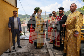 Белица – храм „Свети Георги Победоносец“ – камбанария – първа копка