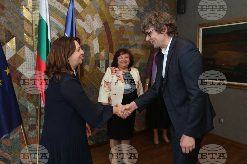 Deputy Foreign Minister Angelieva Confers with ITU Deputy Secretary-General Lamanauskas