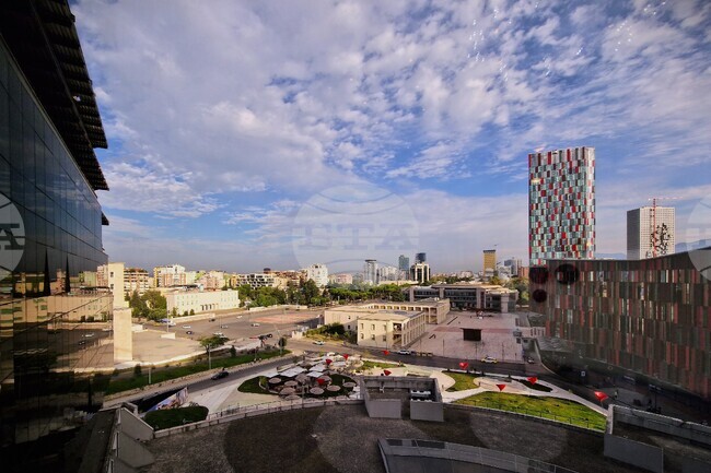 Драконовски мерки за сигурност в Тирана заради мача между Албания и Сърбия утре