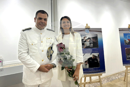 Казанлък - изложба - "До Антарктида и назад с любов"